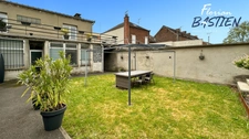 Immeuble en centre-ville – 3 lots – 27 000€/an