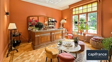 Une demeure de caractère au cœur du Jardin de la Rhonelle — 282 m² d'histoire préservée