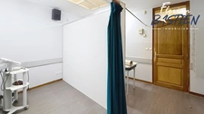 IMMEUBLE PROFESSIONNEL DE 250 M² – CABINET DE KINÉSITHÉRAPIE ÉQUIPÉ