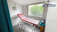 IMMEUBLE PROFESSIONNEL DE 250 M² – CABINET DE KINÉSITHÉRAPIE ÉQUIPÉ