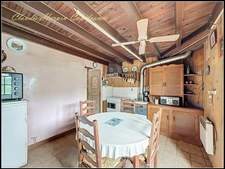 Maison à vendre 3 pièces SAINT GERMAIN DE LONGUE CHAUME (79200) Terrain 2245 m² - dépendances