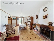 Maison à vendre 6 pièces  (79) LA FOYE MONJAULT 4 chambres terrain environ 2360 m²
