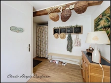 House for sale, 8 rooms, AIRVAULT (79) - 2769 m² plot - 5 bedrooms - pond - 288 m² living space