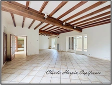 Maison à vendre 8 pièces CHICHE (79) 6 chambres - terrain 6195 M²