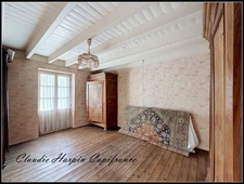House for sale, 5 rooms, Mazières-en-Gâtine (79). Village house to renovate, plot approximately 323 m² / 2 possible dwellings