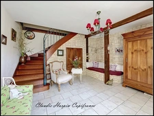 House for sale, 8 rooms, AIRVAULT (79) - 2769 m² plot - 5 bedrooms - pond - 288 m² living space