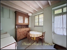 House for sale, 5 rooms, Mazières-en-Gâtine (79). Village house to renovate, plot approximately 323 m² / 2 possible dwellings