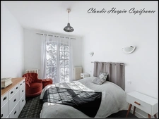 Maison à vendre 8 pièces  (79) CHATILLON-SUR-THOUET - 219 m² hab 4 à 6 ch - terrain environ 2500 m²