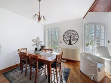 Maison à vendre 8 pièces  (79) CHATILLON-SUR-THOUET - 219 m² hab 4 à 6 ch - terrain environ 2500 m²