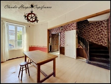House for sale in PARTHENAY (79) - 6 rooms - 4 bedrooms - plot of approximately 250 m² - close to the town center