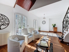 Maison à vendre 8 pièces  (79) CHATILLON-SUR-THOUET - 219 m² hab 4 à 6 ch - terrain environ 2500 m²