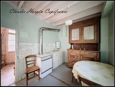 House for sale, 5 rooms, Mazières-en-Gâtine (79). Village house to renovate, plot approximately 323 m² / 2 possible dwellings