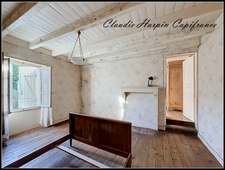 House for sale, 5 rooms, Mazières-en-Gâtine (79). Village house to renovate, plot approximately 323 m² / 2 possible dwellings