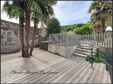 Maison à vendre 10 pièces PARTHENAY (79) - 306 m² - 6 ch - terrain 1496 m² - piscine 