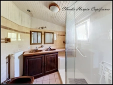 House for sale in PARTHENAY (79) - 6 rooms - 4 bedrooms - plot of approximately 250 m² - close to the town center