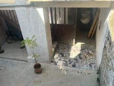 A vendre Maison de ville au coeur de BAGNERES DE BIGORRE avec un jardin  ()