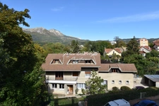 Gap – Appartement T3 rénové avec cave, proche du centre-ville et des lycées - Garage en SUS