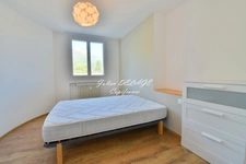 Gap – Appartement T3 rénové avec cave, proche du centre-ville et des lycées - Garage en SUS