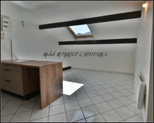✨ T3 dernier étage à Guillestre – vue montagne, 2 parkings, potentiel 80 m² au sol 🏔️☀️
