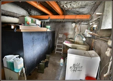 Bâtisse en pierre avec 97 m2 habitables et 600 m2 de potentiel, à LA ROCHE DE RAME (05)   
