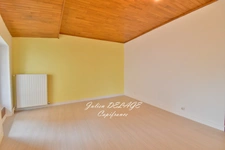 AUTHENTIQUE MAISON DE VILLAGE AU CŒUR D'EMBRUN – 2 CHAMBRES – CAVE & COMBLES