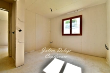 Crots – Maison à terminer avec deux appartements indépendants sur 2 821 m² de terrain