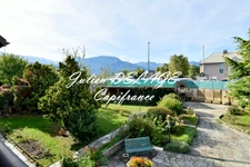 Bel Appartement T4 avec jardin privatif & grande terrasse de 65 m² Embrun 05