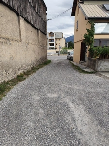 Exceptionnel à Embrun – Maison à rénover avec dépendances et fort potentiel