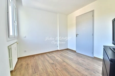 Gap – Appartement T3 rénové avec cave, proche du centre-ville et des lycées - Garage en SUS