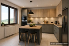 Appartement T3 traversant à rénover avec balcon, cave et parking privatif