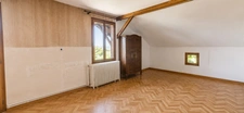 Propriété de 828m² sur 9045m² de terrain - Chorges