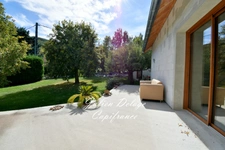 Crots – Maison à terminer avec deux appartements indépendants sur 2 821 m² de terrain