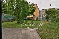 À vendre – Grand T2 avec jardin arboré – proche jardin des Véchers, Embrun dep 05
