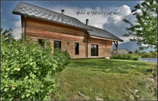 Rare à la vente, chalet d’architecte ouvert sur lac et montagnes sur Puy-Saint-Eusèbe (05)