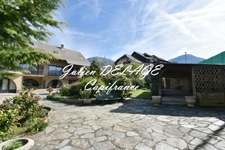 Joli appartement avec cour privative sur EMBRUN proche du centre ville (05)