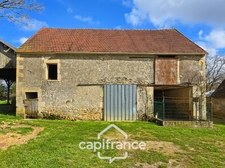 Ancien corps de ferme 148 m² avec grange et dépendances – Terrain 2 900 m² – PERROY (58)