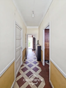 NEVERS (58) - Maison familiale - 223 m² - 6 chambres - terrain 902 m²