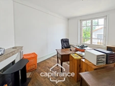NEVERS (58) - Maison familiale - 223 m² - 6 chambres - terrain 902 m²