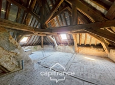 LORMES (Morvan) – Ancien hôtel particulier du XVIIIᵉ siècle – 780 m² de caractère à restaurer