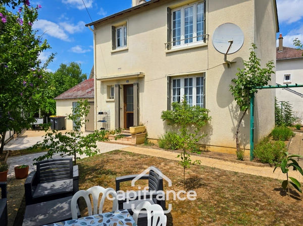Dpt nièvre (58), Varennes Vauzelles, Maison à vendre 5 pièces, 94 m², terrain 365 m² avec garage