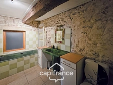 URZY – Maison de village pleine de charme – 133 m² – Cour – Potentiel locatif ou professionnel