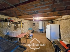 Maison de campagne à Nolay (58) avec dépendance en pierre et 7 397 m² de terrain