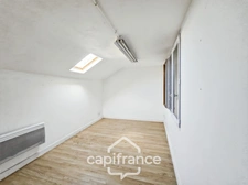 Local/bureau à vendre FOURCHAMBAULT centre (58), Murs commerciaux, 1 local loué, 2 locaux libres + stockage. 