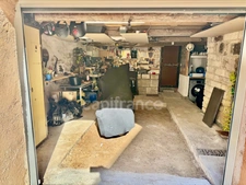 GIGEAN(34), À VENDRE MAISON DE VILLAGE RÉNOVÉE P4, SURFACE TOTALE 126 m2, TERRASSE 10 m2, GARAGE 26 m2, CENTRE VILLE