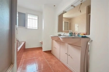 MEZE (34) A VENDRE MAISON P5, SURFACE 120 M2, TERRAIN 330 M2, SECTEUR CALME, PROCHE MER 