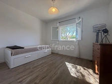 LE CRÈS (34), FOR SALE: 5-room villa of 160 m², single-storey, 500 m² plot, quiet area, close to tram and all amenities