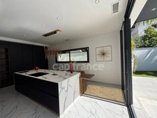GRAU D'AGDE, VILLA CONTEMPORAINE P7 AVEC DOUBLE GARAGE, PRESTATIONS LUXUEUSES PROCHE MER, SECTEUR CALME