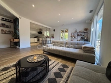 LE CRÈS (34), FOR SALE: 5-room villa of 160 m², single-storey, 500 m² plot, quiet area, close to tram and all amenities