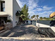  GRAU D'AGDE (34) FOR SALE CONTEMPORARY VILLA P5, LUXURY AMENITIES, CLOSE TO THE SEA, QUIET AREA.