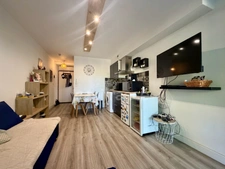 BALARUC-LES-BAINS(34), VENDU MEUBLÉ, STUDIO RÉNOVÉ EN RDC, TERRASSES, DEUX STATIONNEMENTS PRIVÉS, PROCHE DES THERMES